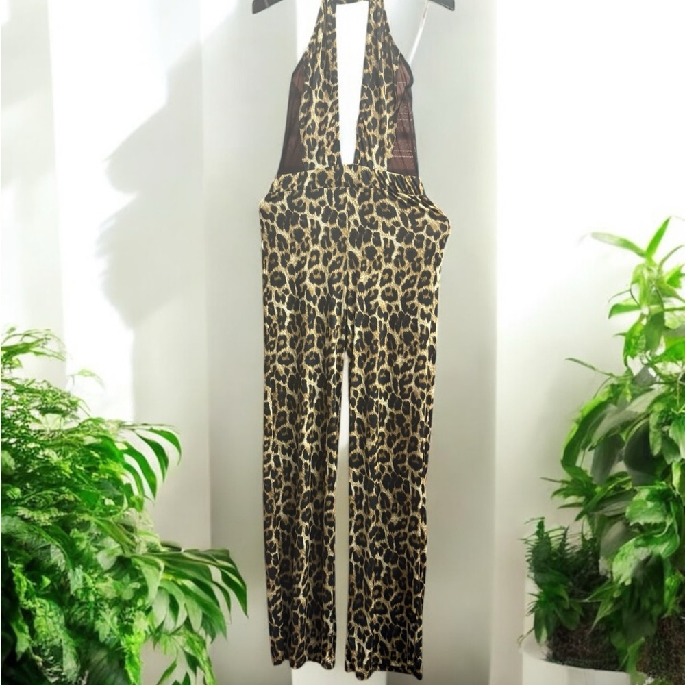 Summer jump suit Leopard print size Medium